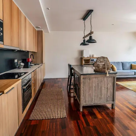 Stunning Duplex Cj Apartment Isla de Arosa